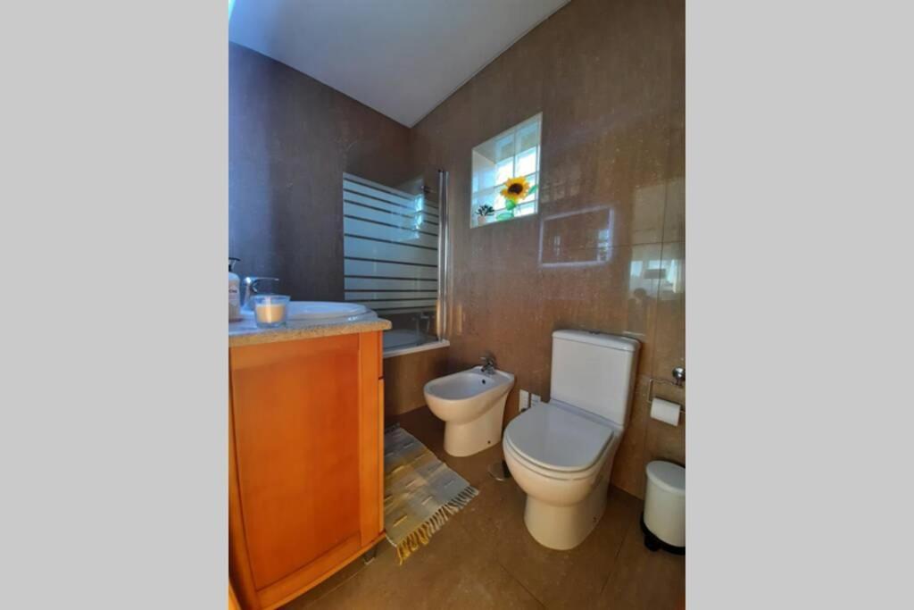 Sunflower Sea View With Magnificent Terrace In Serra Da Pescaria, - Portugal Holiday home
